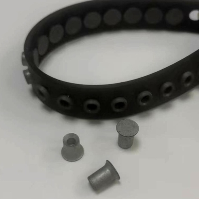 Nity samogwintujące Dacromet Wykończenie Nity samogwintujące 7,45 mm Łeb 3,1 mm Otwór wewnętrzny