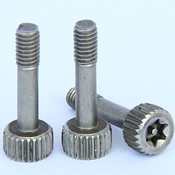 6-32x1/2 "odporny na manipulacje śruba maszynowa z zabezpieczeniem 6 płatków Torx Center Pin Head