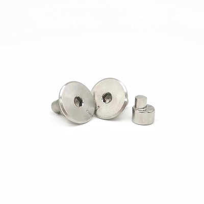 Niestandardowy sześciokątny ekscentryczny gwoździe 304 ze stali nierdzewnej Solid Flat Round Head Step Rivet Fastener Connector