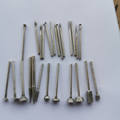 Diamentowa głowica szlifierska Die Niezawodna rzeźba z jadeitu Metal Polish Wiertło Burrs Głowica szlifierska